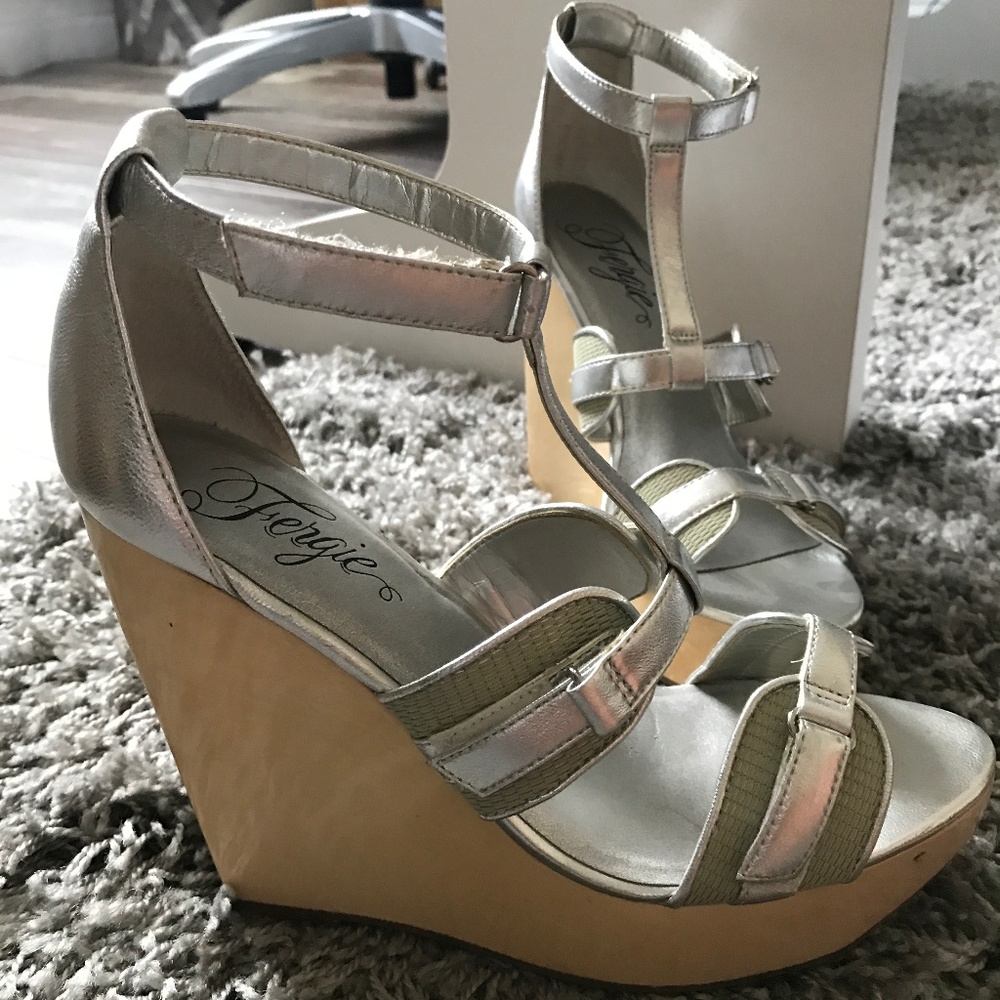 Fergie Wedges